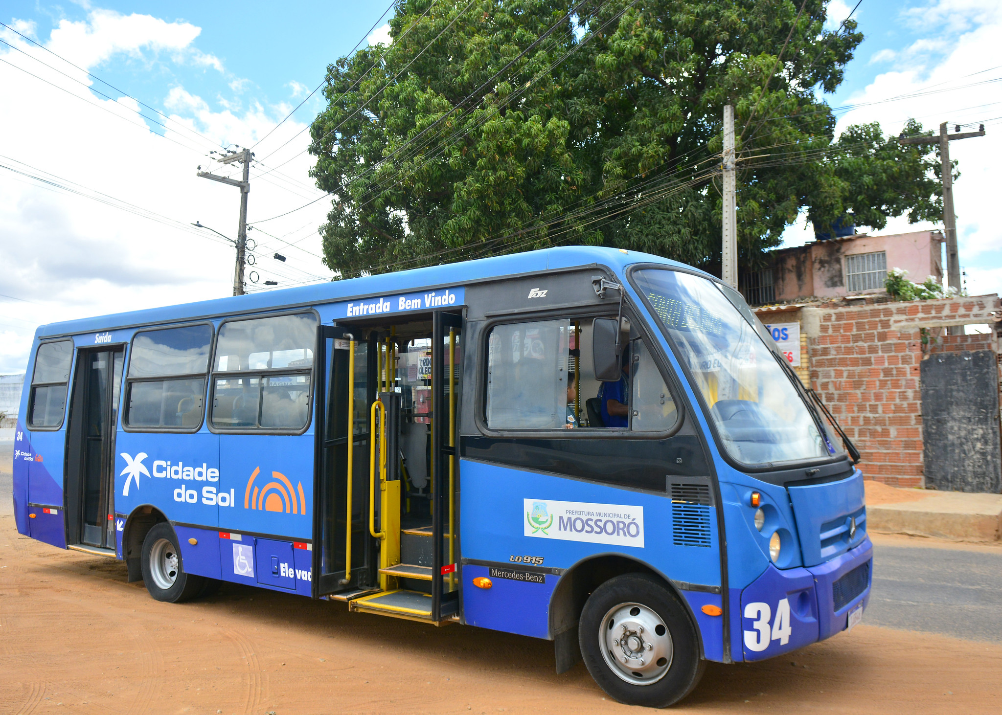 Prefeitura de Mossoró garante ônibus gratuito para o Enem 2023