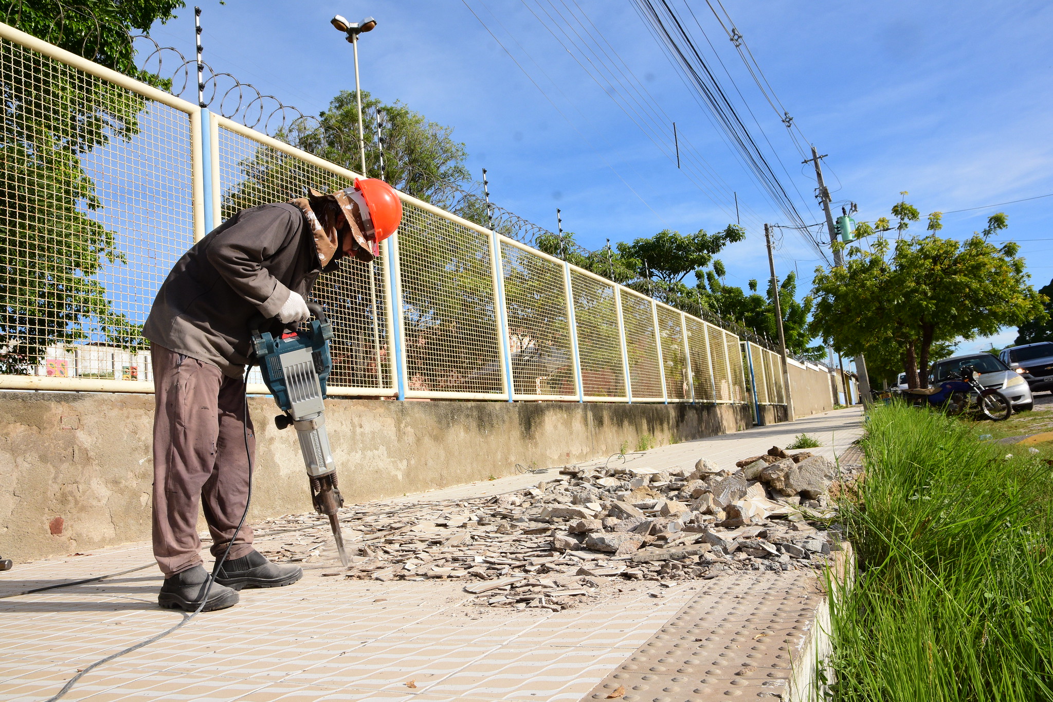 Painel de Empregos oferta 325 vagas de trabalho nesta quinta-feira (11)