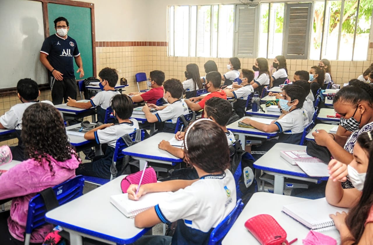 Professores acatam proposta e terão maior reajuste salarial da história de Mossoró