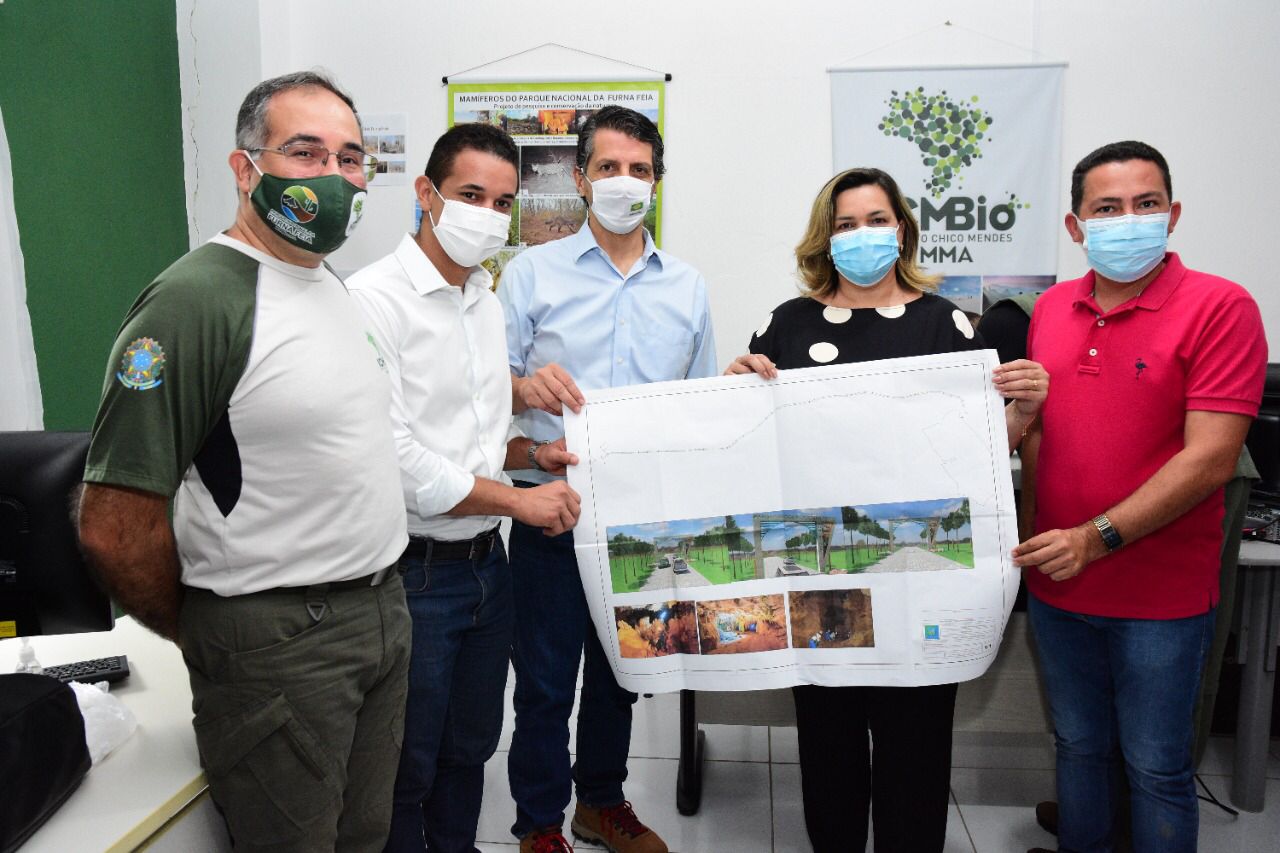 Ministro do Meio Ambiente visita Mossoró e apresenta projeto para Parque Nacional da Furna Feia