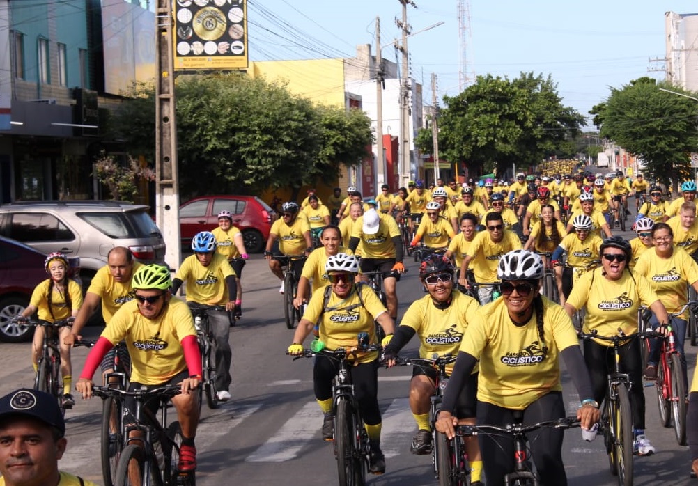 “Maio Amarelo”: 3ª edição do Passeio Ciclístico reúne 1,5 mil participantes