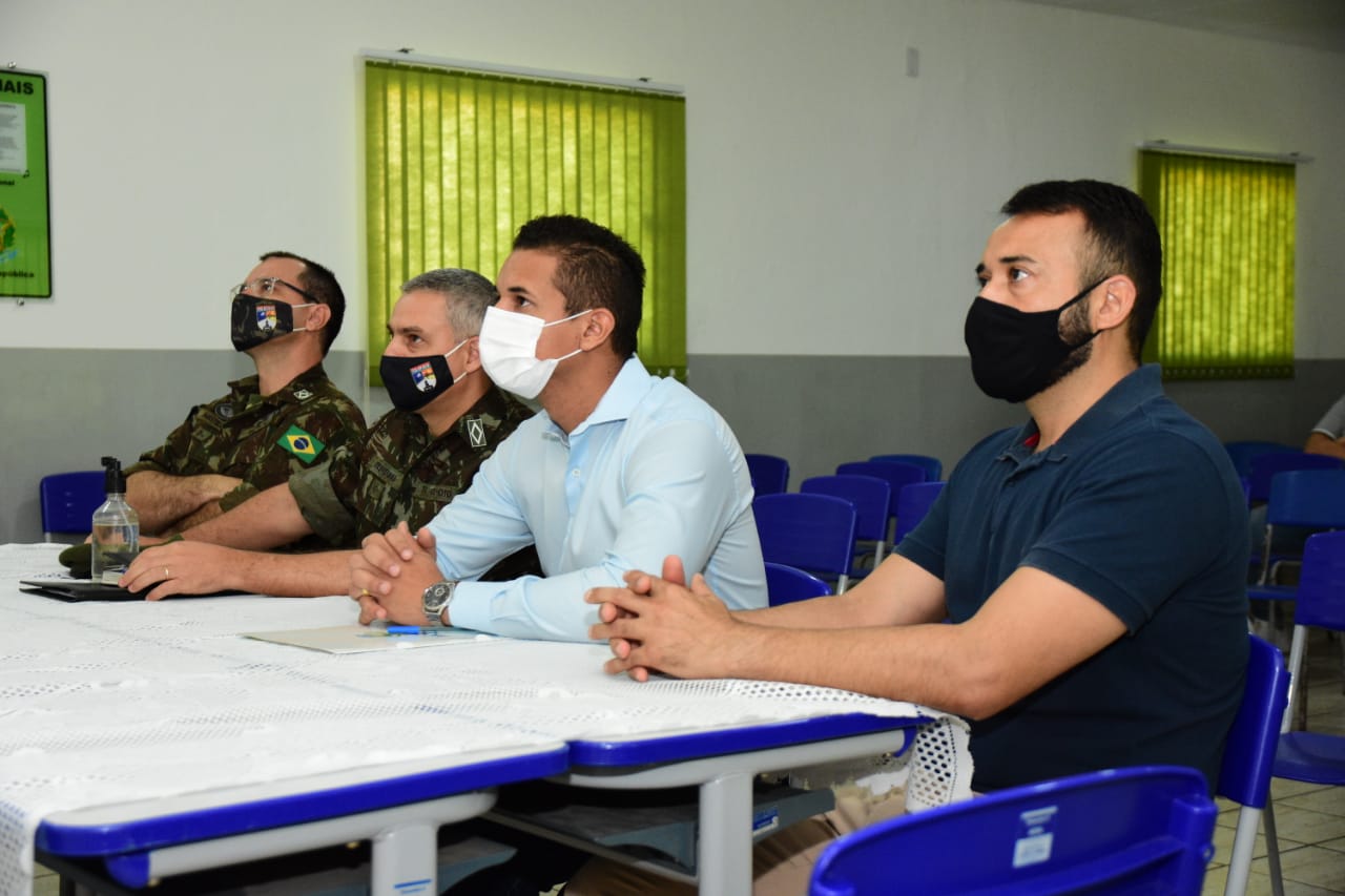 Prefeitura de Mossoró e Tiro de Guerra se reúnem para discutir parcerias