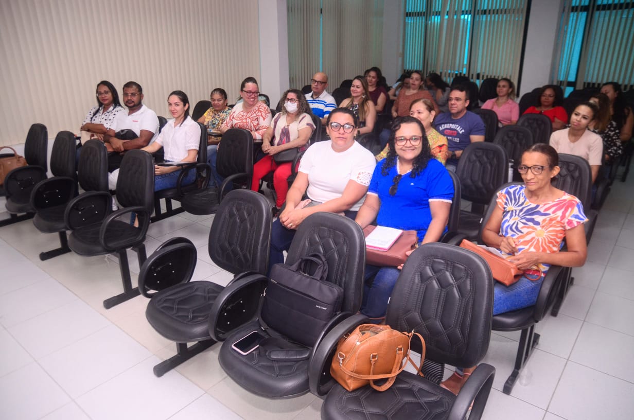 Prefeitura de Mossoró promove capacitação para servidores de Unidades Básicas de Saúde