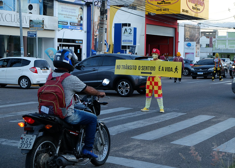 Movimento Maio Amarelo conscientiza população sobre cuidados no trânsito