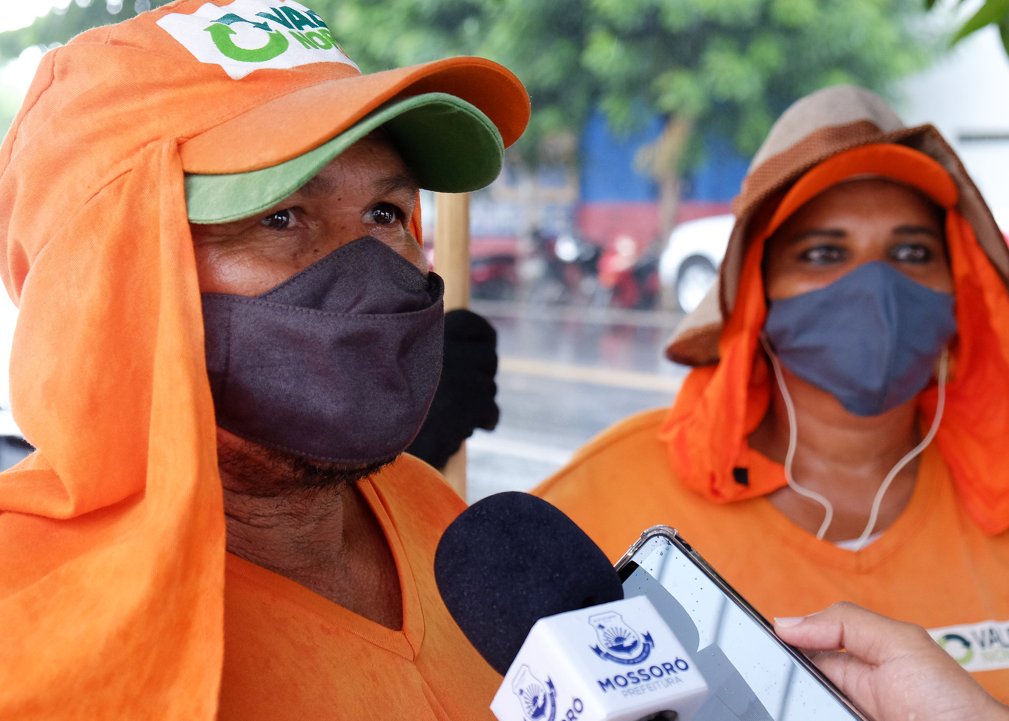 Dia do Gari: trabalhadores enaltecem o amor à profissão e zelo pela cidade