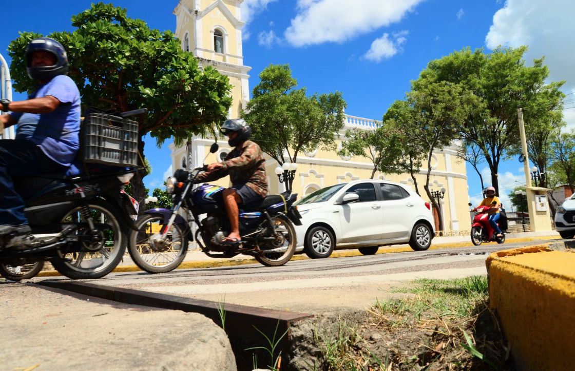 Prefeitura informa sobre intervenção parcial na rua Alfredo Fernandes