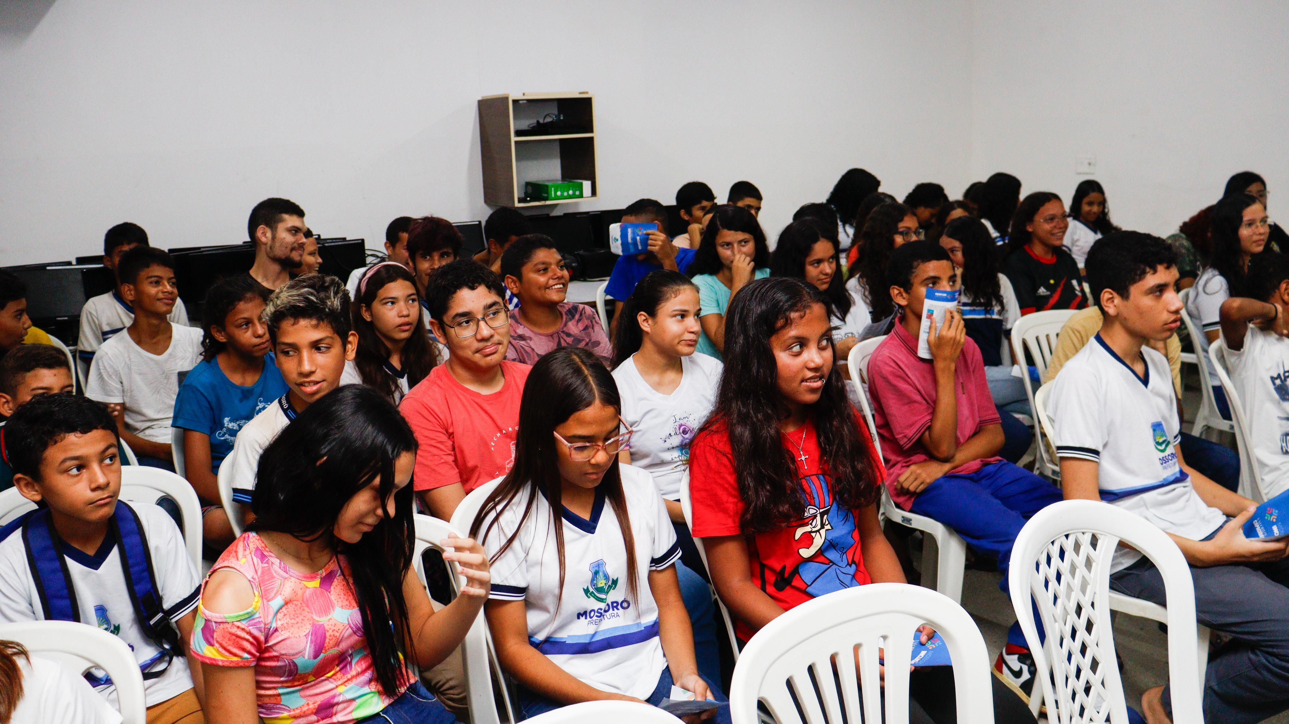 Programa “Mossoró Inclusão” promove ação na Escola Municipal Raimunda Nogueira do Couto