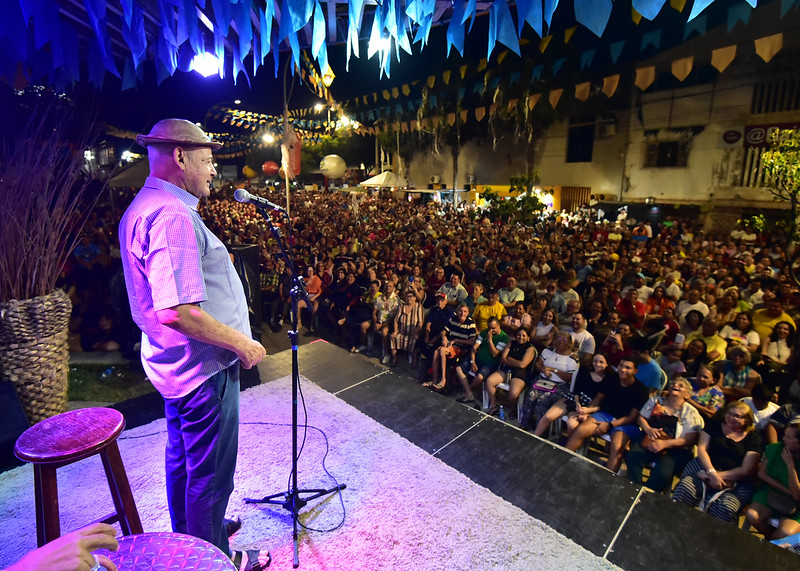 Humorista Zé Lezin é atração confirmada na Festa do Bode 2023