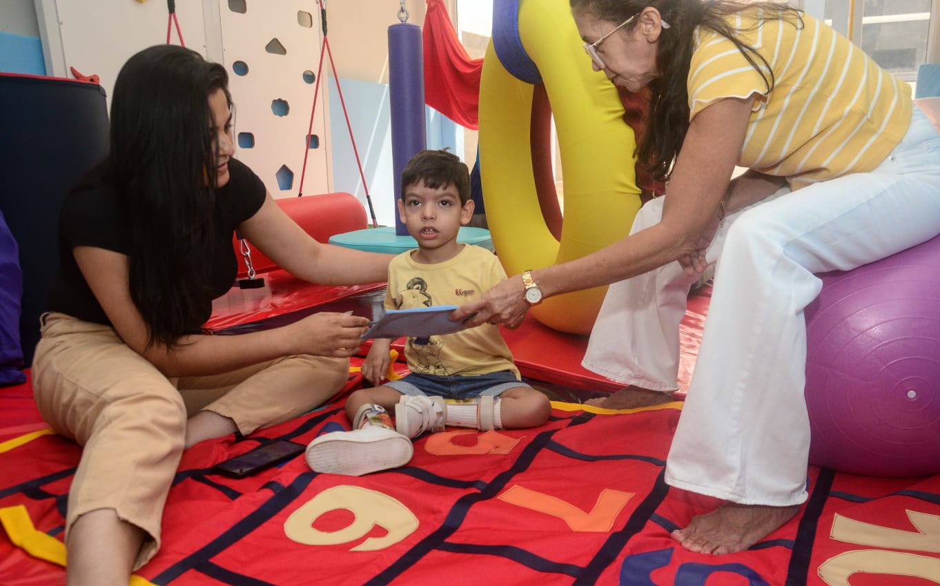 Centro Especializado em Reabilitação inaugura sala de integração sensorial