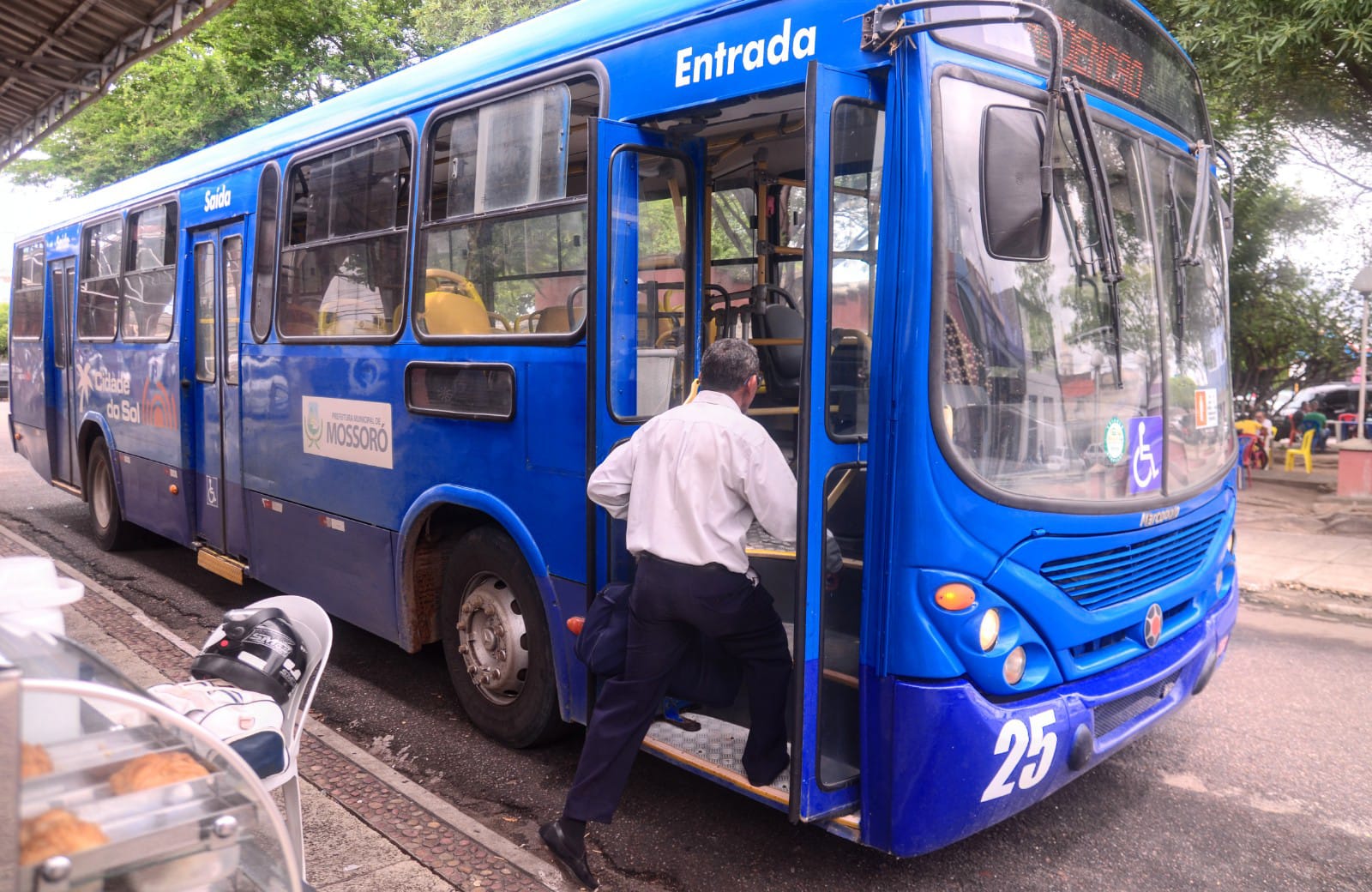 Mossoró retoma transporte coletivo e atendimentos em UBSs de forma parcial