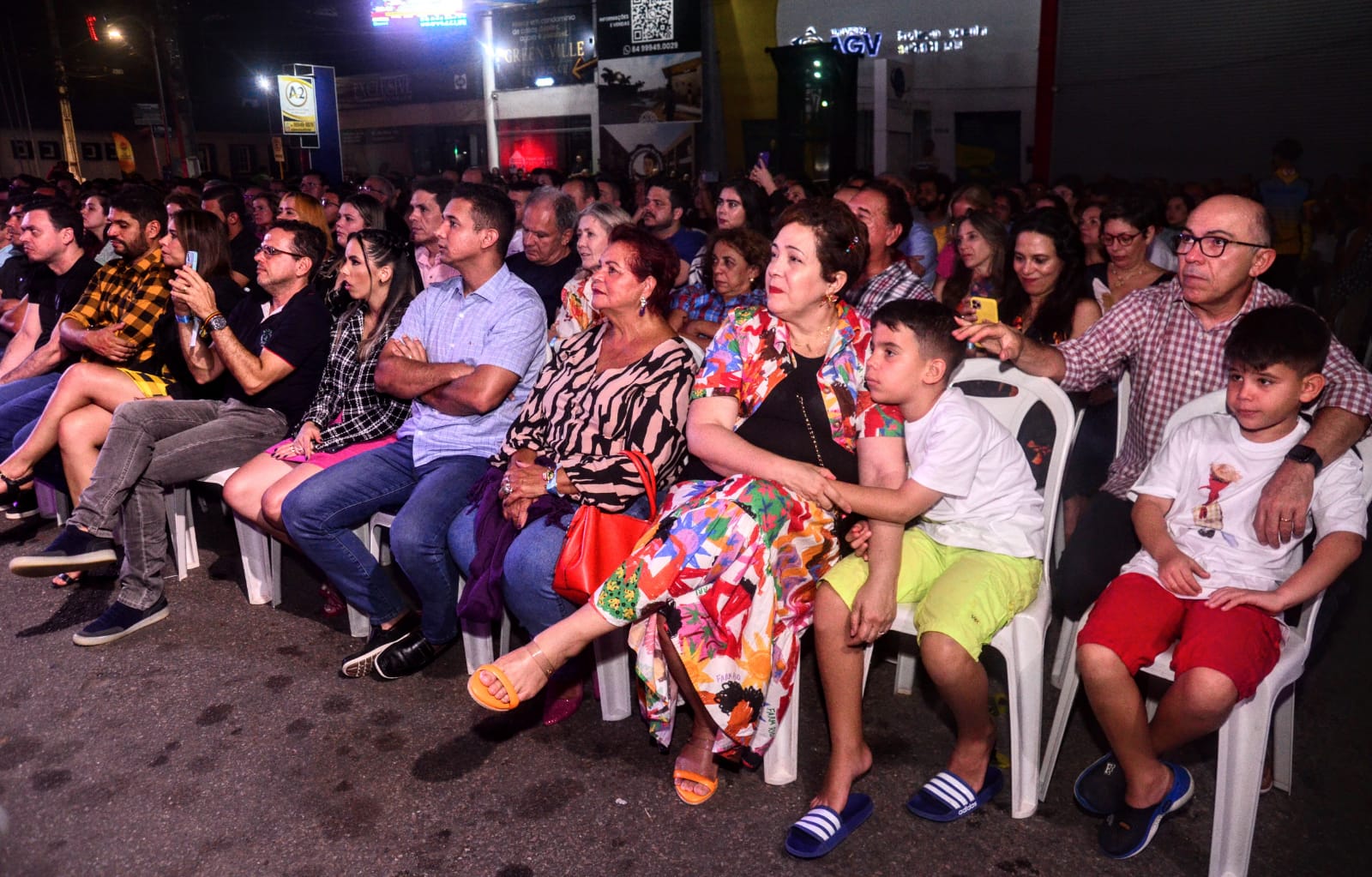 “Deveria ser levado para o mundo”: grupo de magistrados se encanta com o “Chuva de Bala”