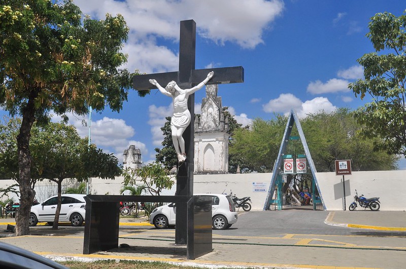 Prefeitura inicia cadastramento de vendedores interessados na comercialização no Dia de Finados