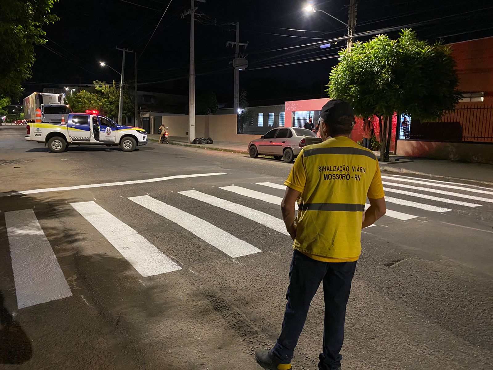 Trânsito: Prefeitura avança com trabalho de sinalização em várias regiões da cidade