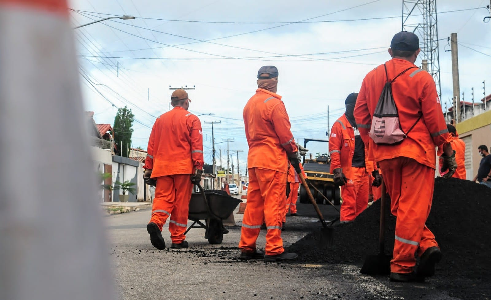 Avenida São Jerônimo passa por obras de recomposição asfáltica