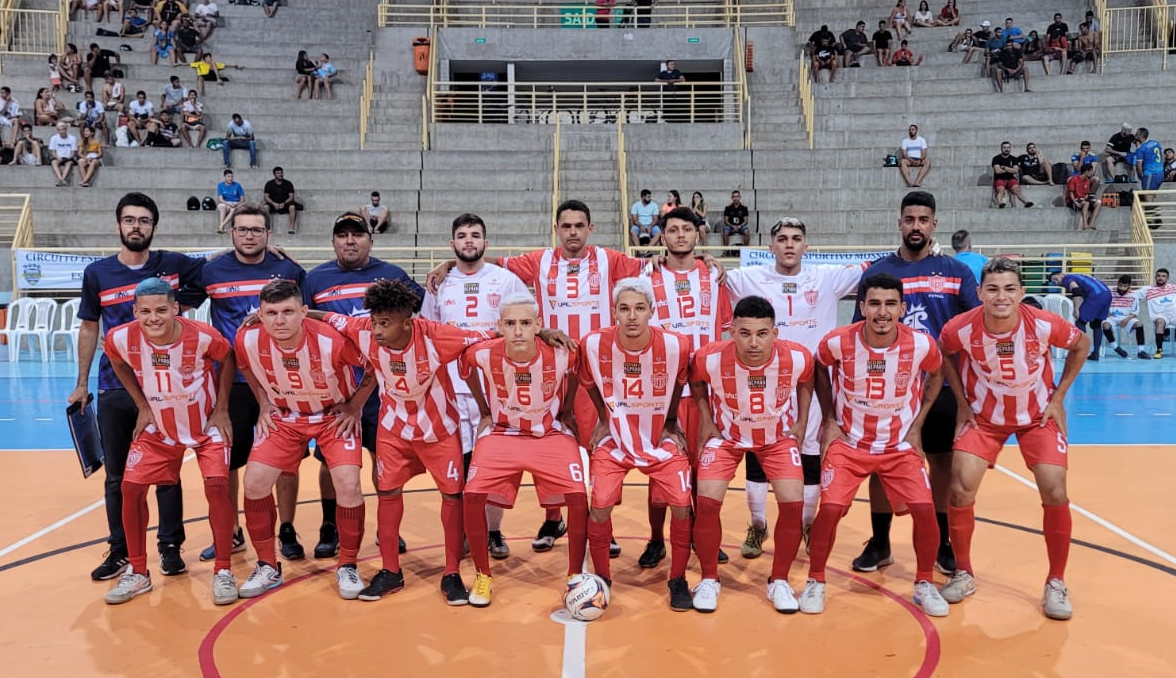 Conhecidos os finalistas do CEM no futsal masculino e feminino