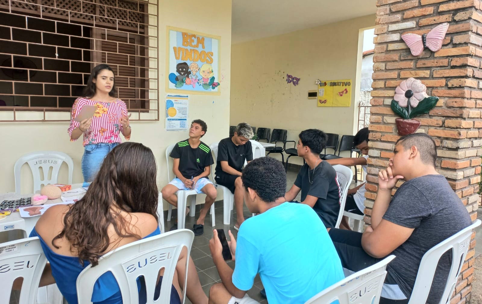 Prefeitura realiza ações educativas voltadas à prevenção da gravidez na adolescência