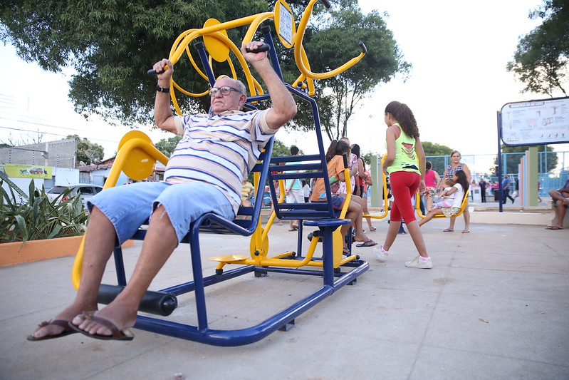 Prefeitura leva ações do programa “Vida na Praça” ao bairro Belo Horizonte