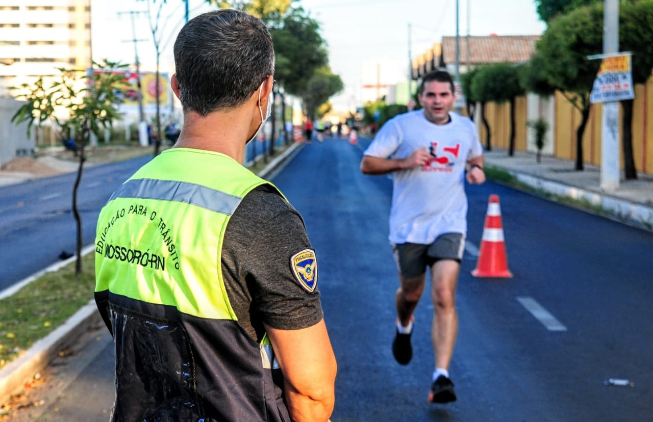 Prefeitura garante espaço exclusivo para circulação de pedestres e ciclistas