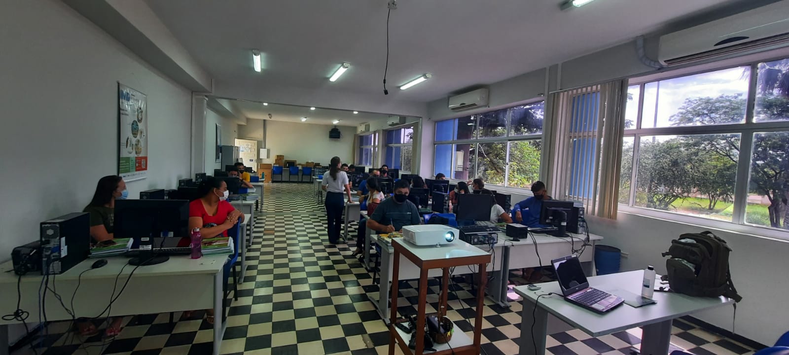 Curso Técnico de Zootecnia tem sua primeira aula presencial realizada neste sábado