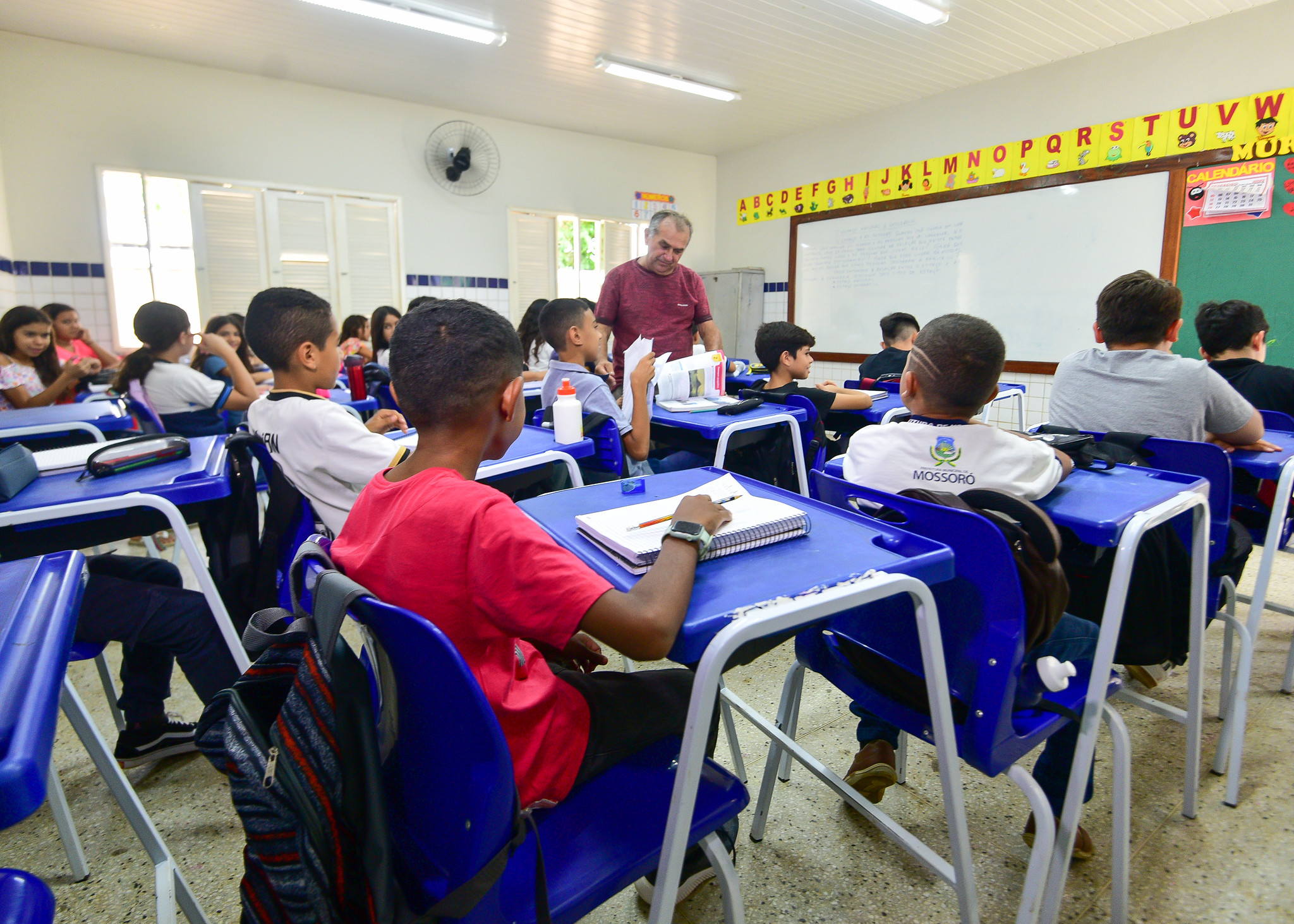 Prefeitura de Mossoró lança nova chamada pública para assistentes de alfabetização