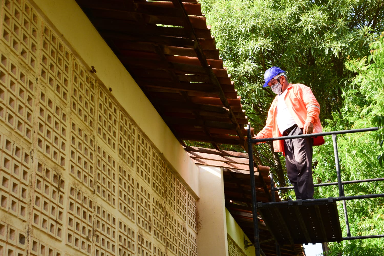 Mutirão de obras avança em creches e escolas da rede municipal de ensino