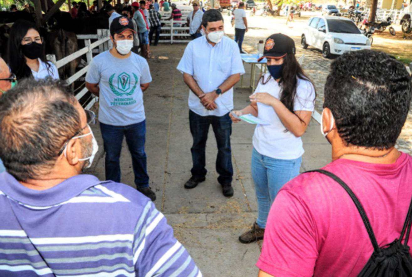 Secretaria realizará semanalmente palestras com criadores de animais da Feira do Bode