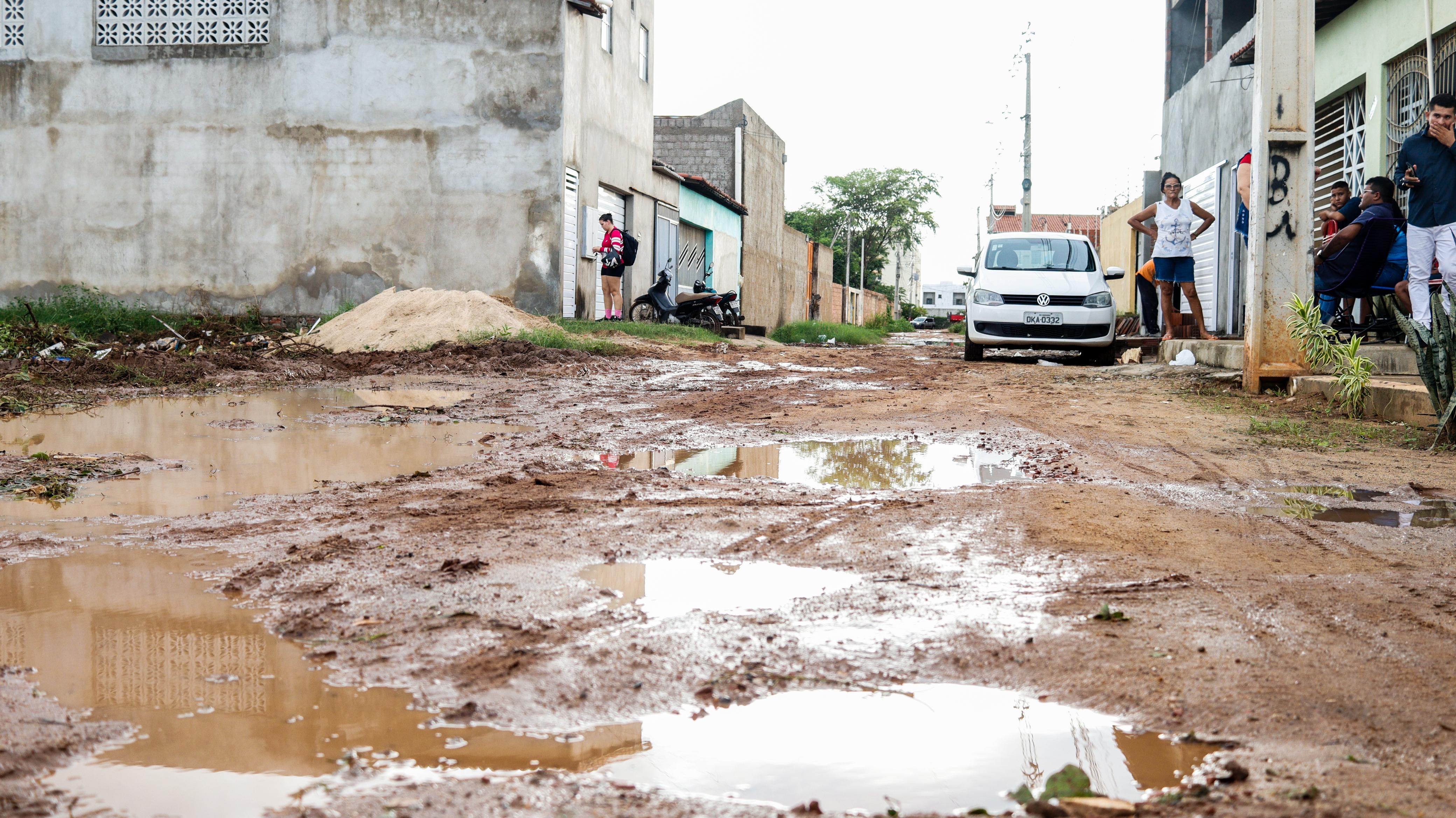 Prefeitura de Mossoró dá ordem de serviço para pavimentação intertravado na rua Espanha no bairro aeroporto II