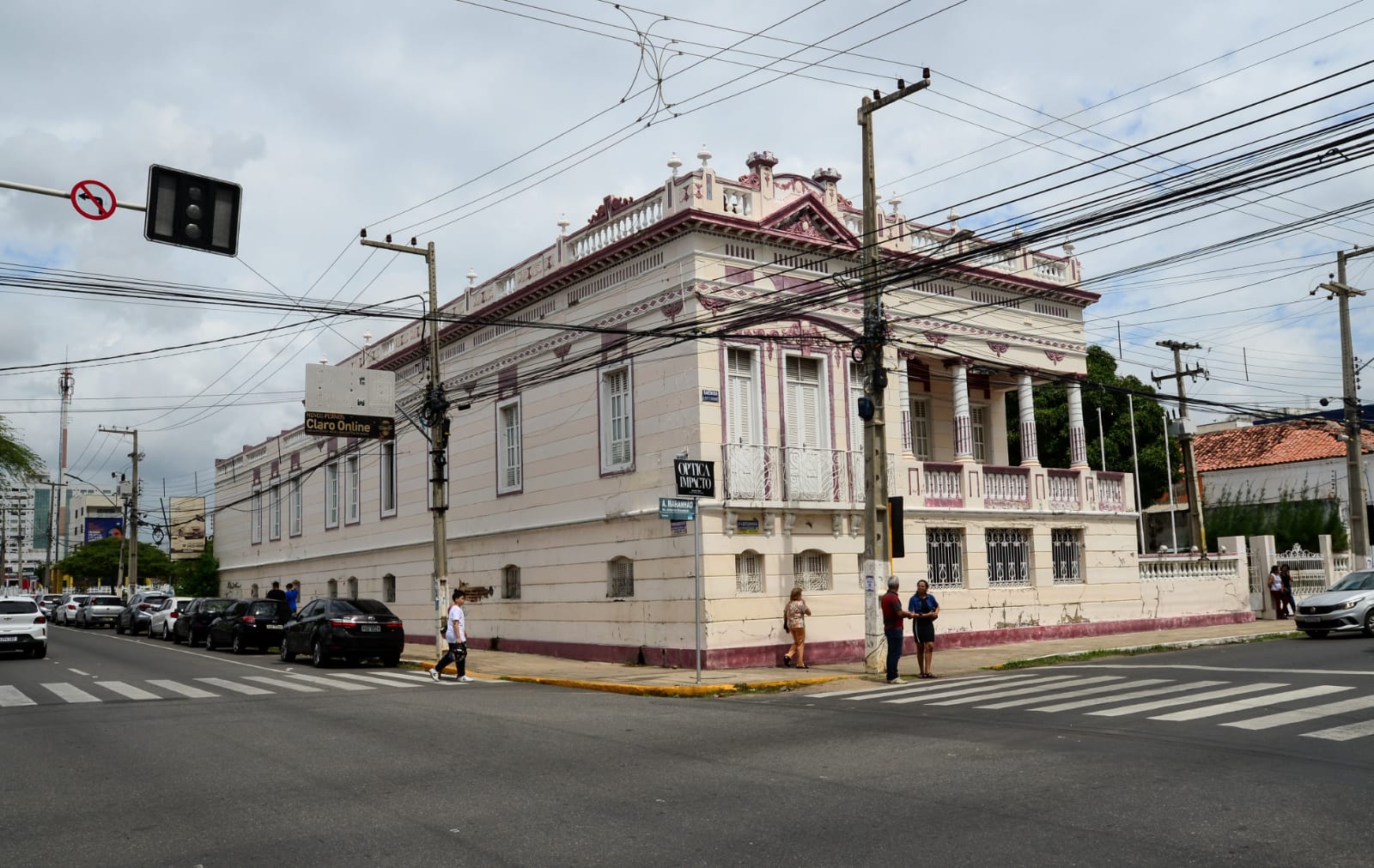 Inscrições de concurso público para procurador e auditor fiscal do Município iniciam nesta quarta-feira