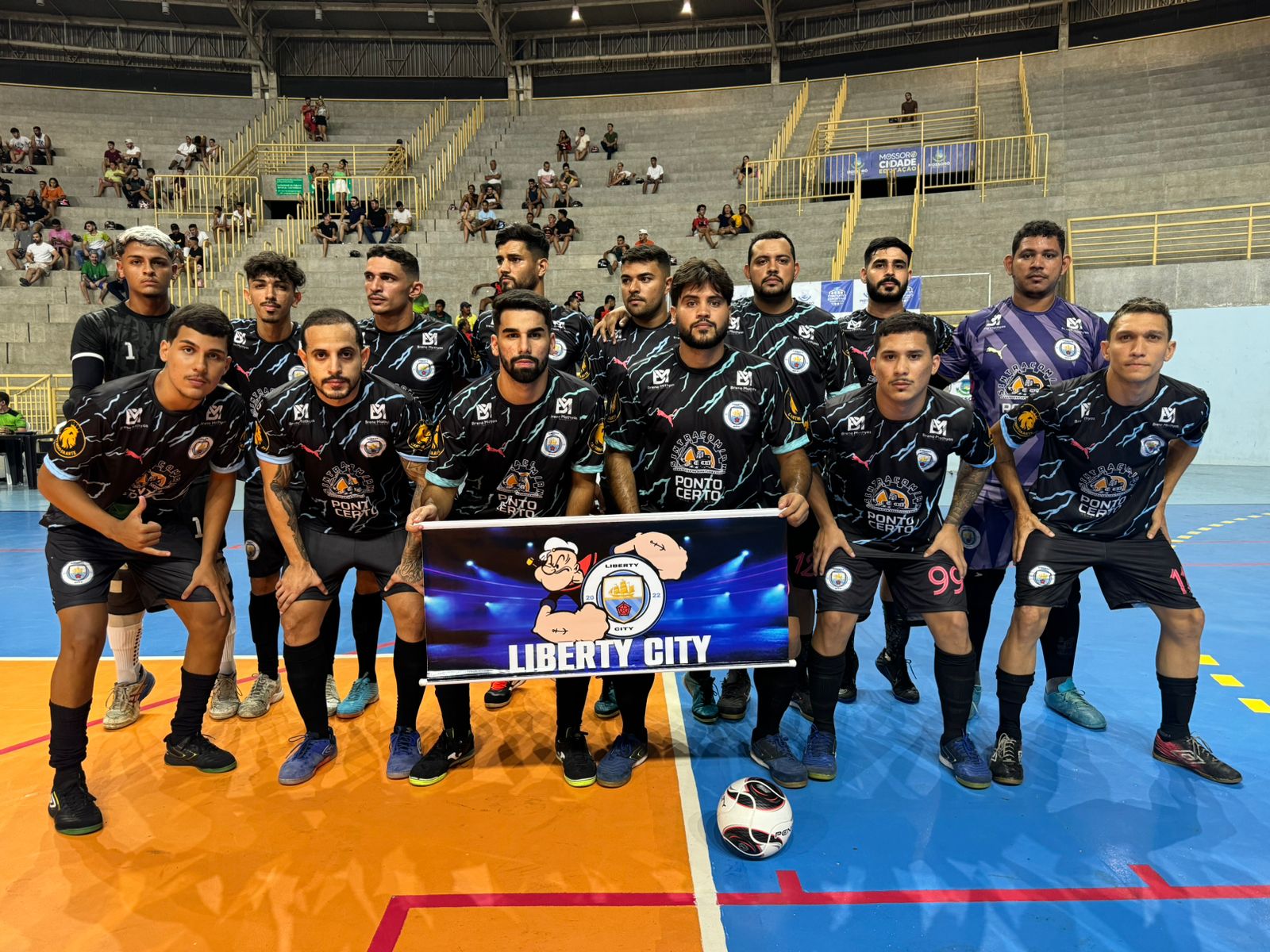 Começa o futsal do CEM; futebol da zona urbana tem largada nesta terça-feira