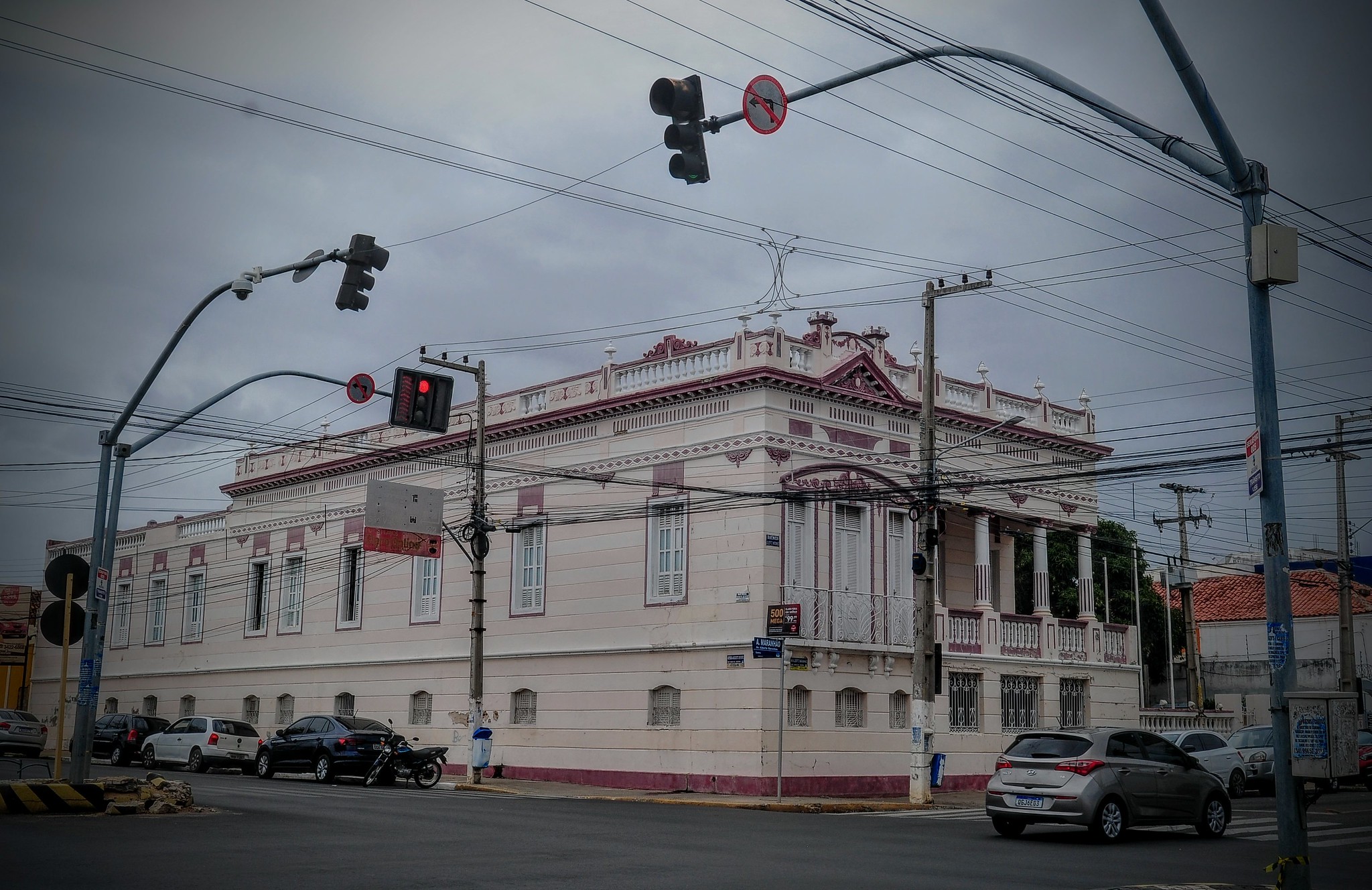 Encerra nesta terça-feira prazo para pagamento de alvará de funcionamento