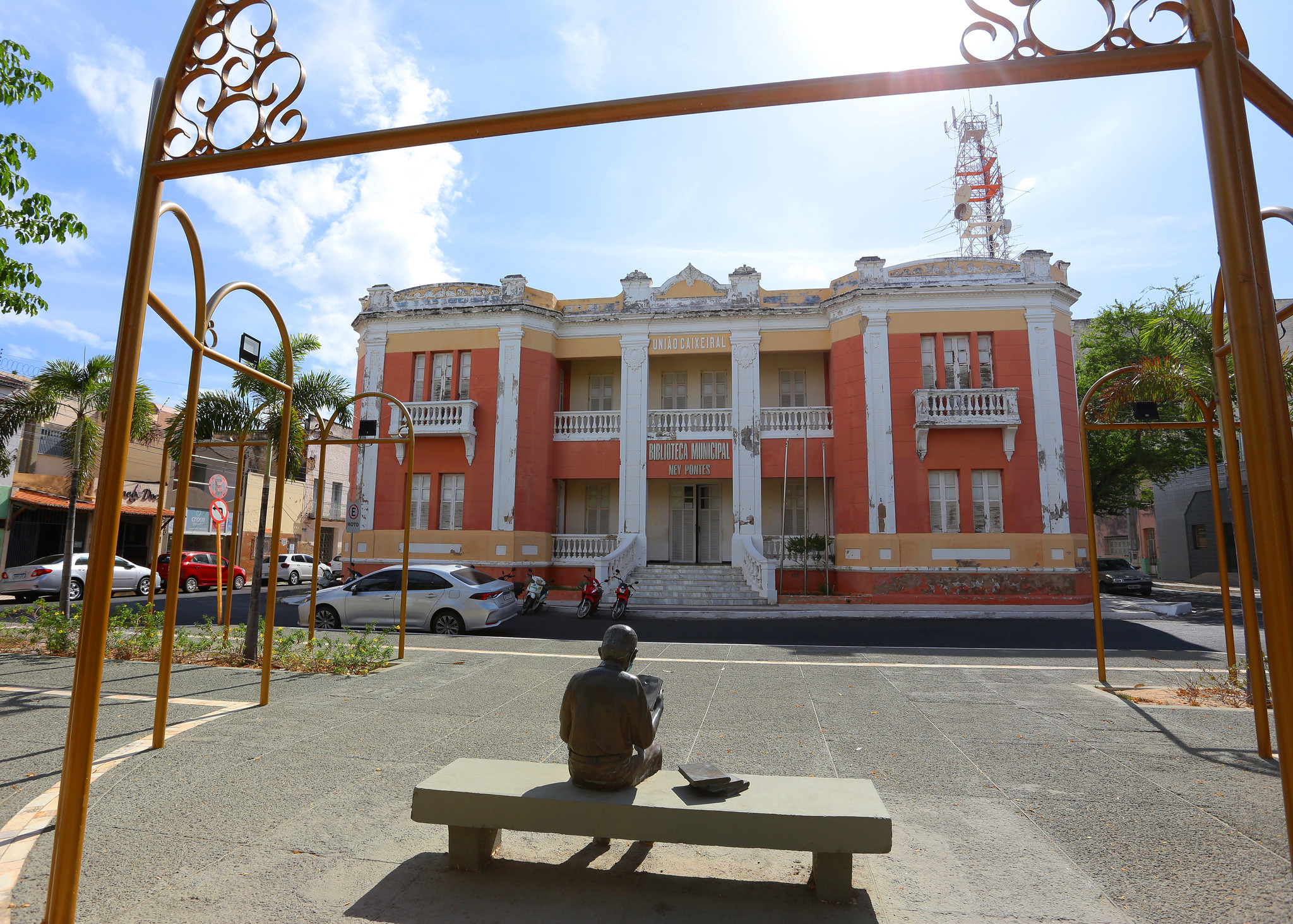 Biblioteca Municipal Ney Pontes completa 74 anos