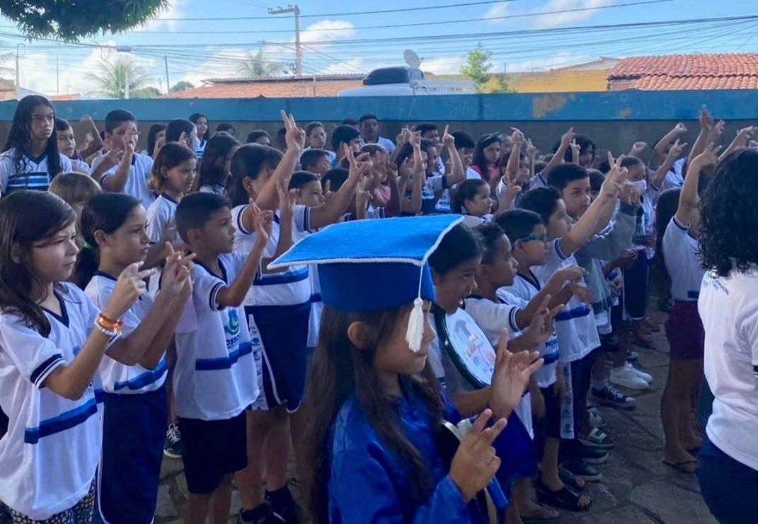 Prefeitura de Mossoró realiza ações pelo Dia da Paz nas Escolas e encontro formativo com gestores