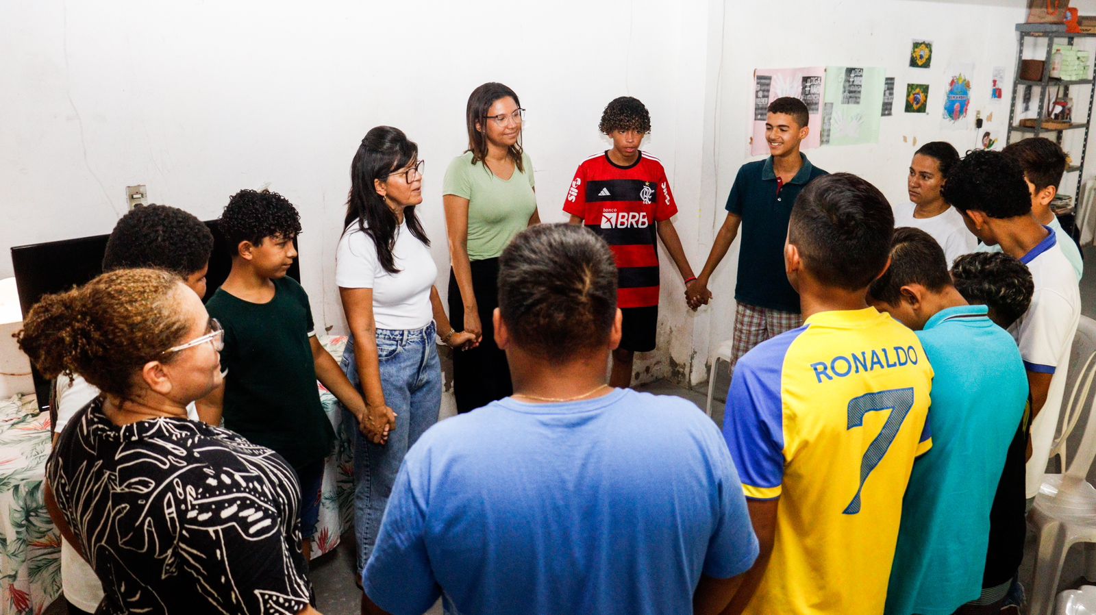 CRAS do Costa e Silva realiza roda de conversa sobre gravidez na adolescência