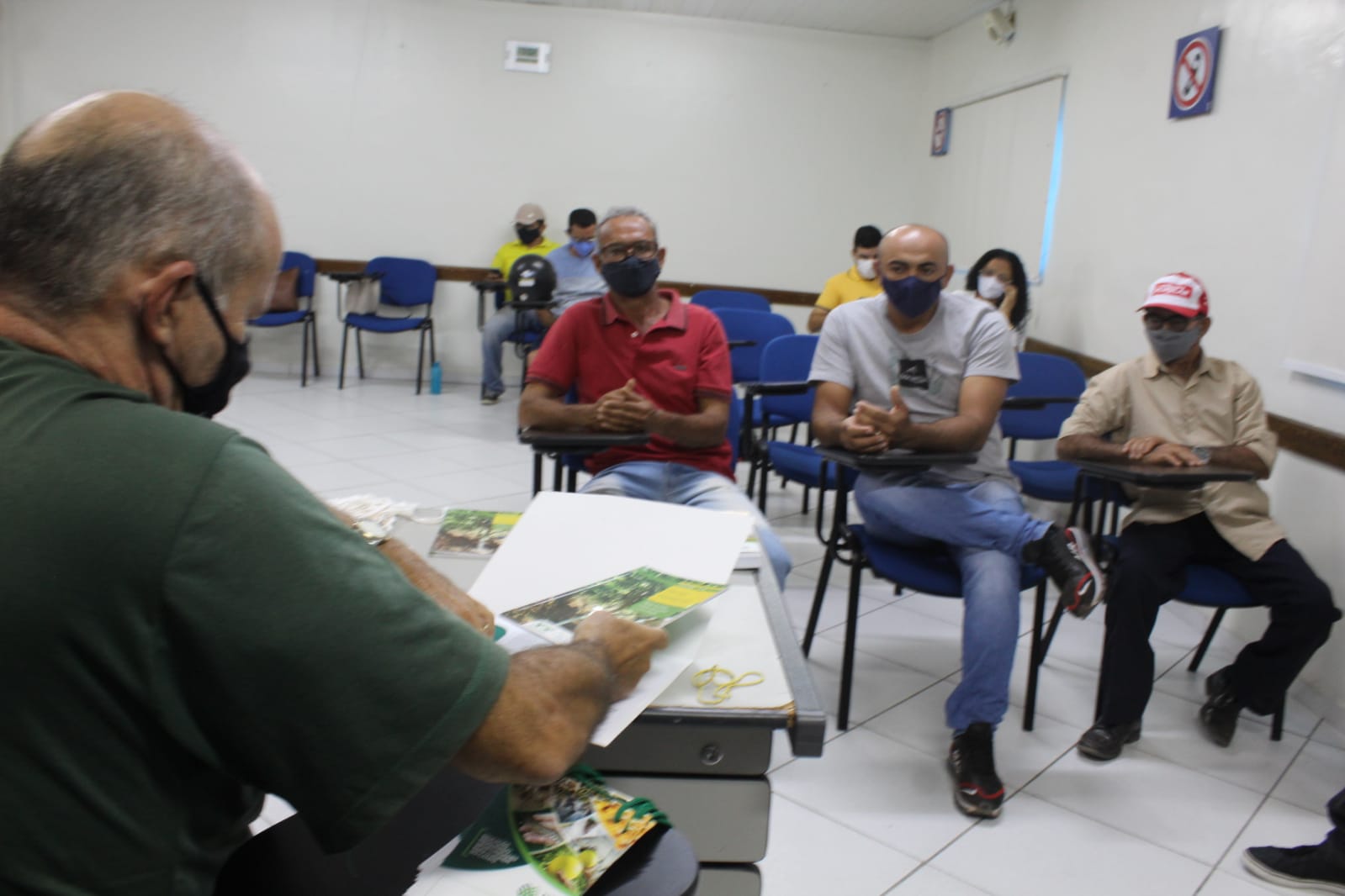 Curso capacita agricultores mossoroenses para poda e enxertia de cajueiro