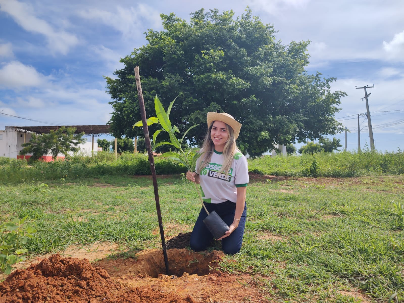 Prefeitura de Mossoró promove plantio de mudas no loteamento Cidade Verde