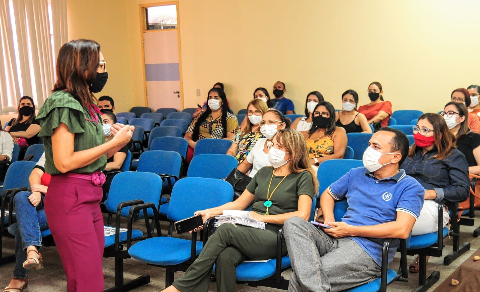 Equipes do Ensino Fundamental iniciam reuniões sobre alinhamento curricular