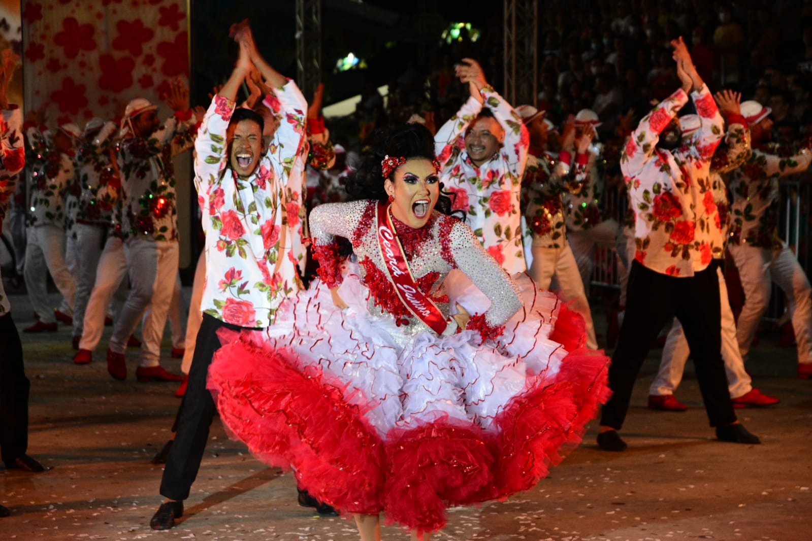 1º dia de Festival de Quadrilhas Interestaduais anima e emociona a plateia neste domingo