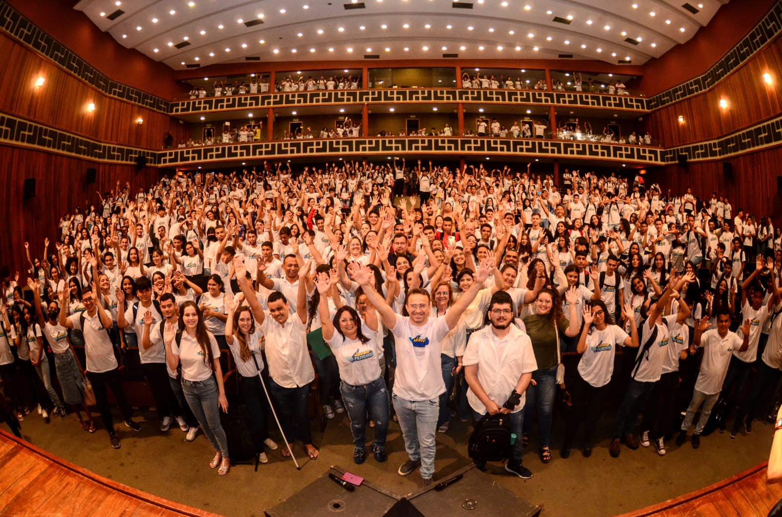 Prefeitura realiza encontro com participantes do programa “Jovem do Futuro”