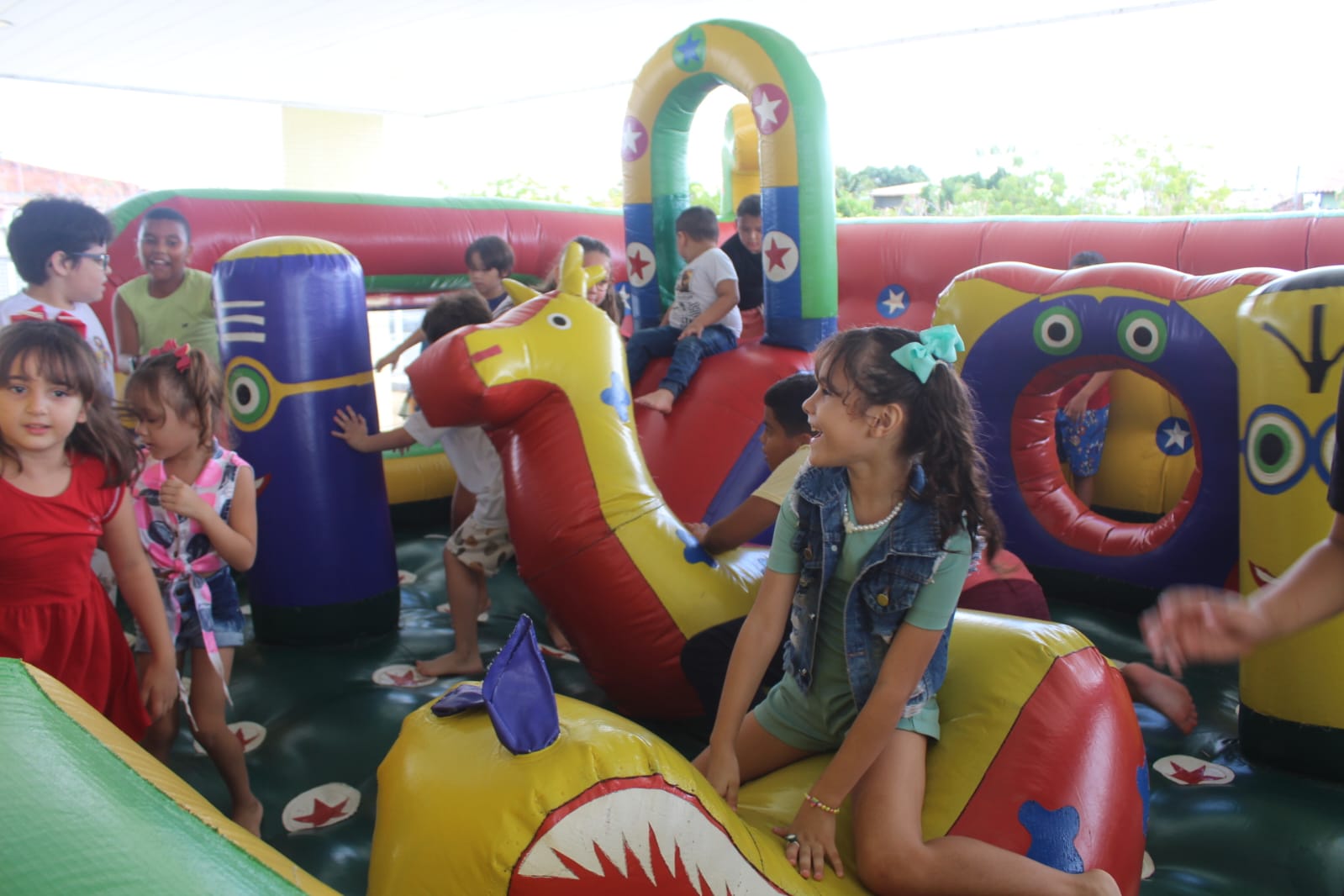 Festa de Natal do CER reúne pacientes, familiares e profissionais de saúde