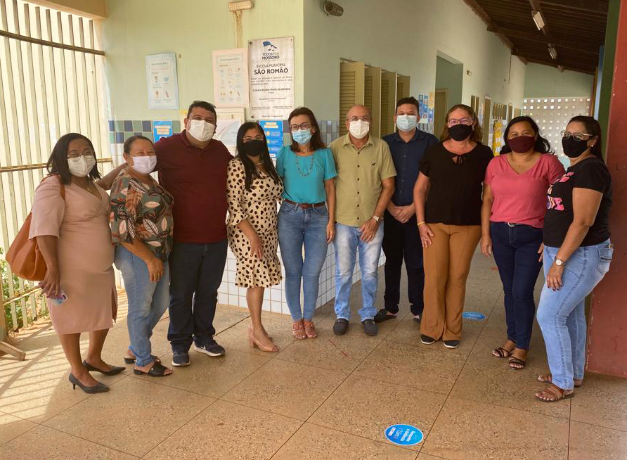 Equipe da Secretaria de Educação visita unidades de ensino do polo Maísa