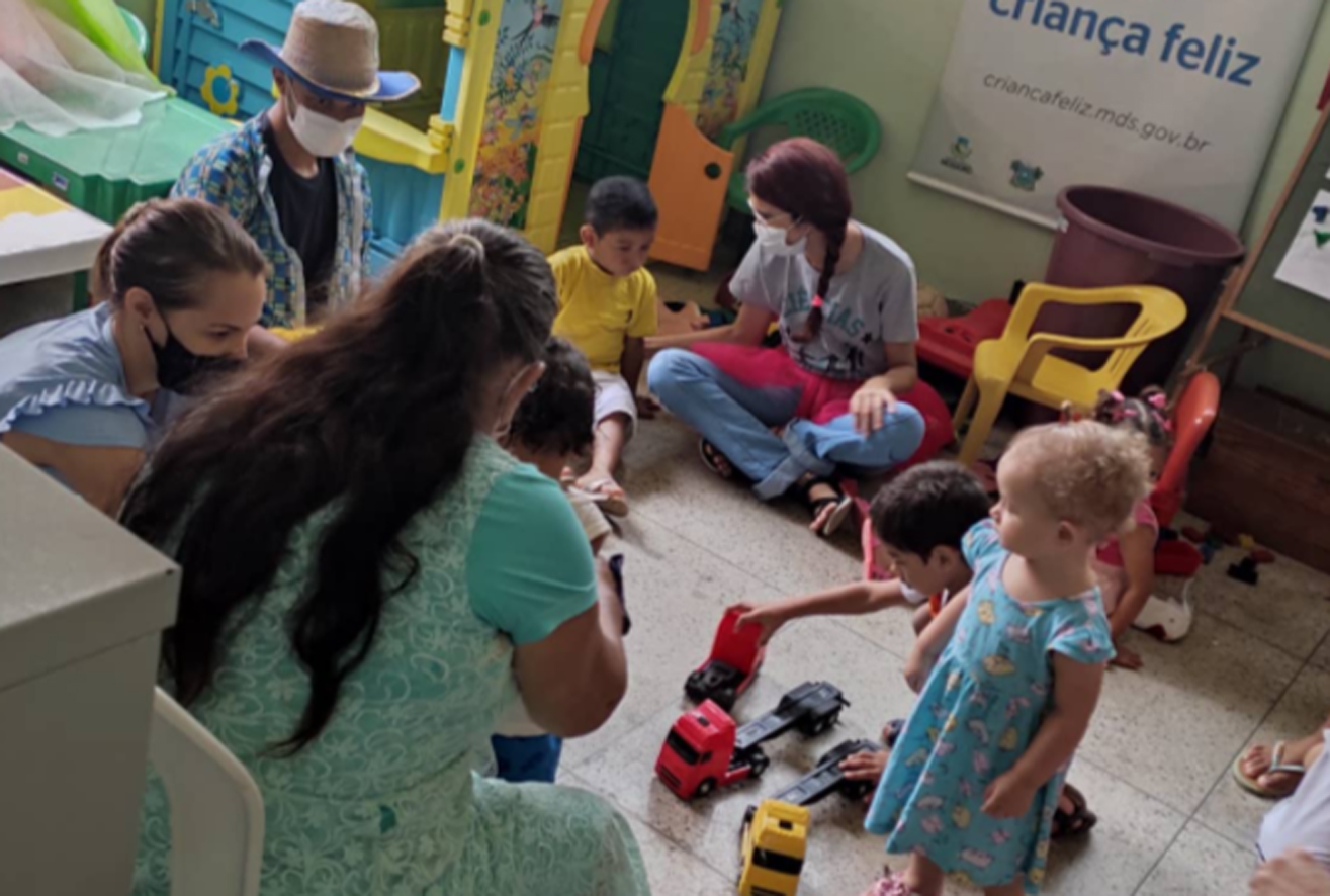 CRAS do bairro Alto de São Manoel realiza festa do Programa Criança Feliz