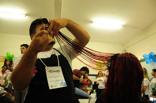 CRAS Sumaré oferece curso profissionalizante de corte de cabelo à comunidade