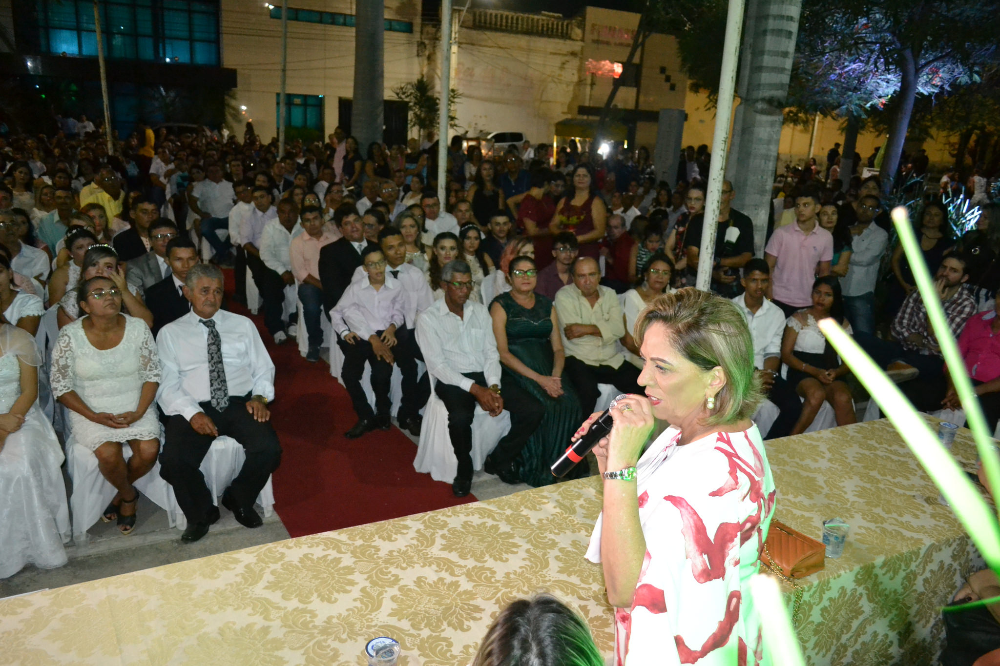 Casamento Coletivo une 105 casais em cerimônia na Estação das Artes