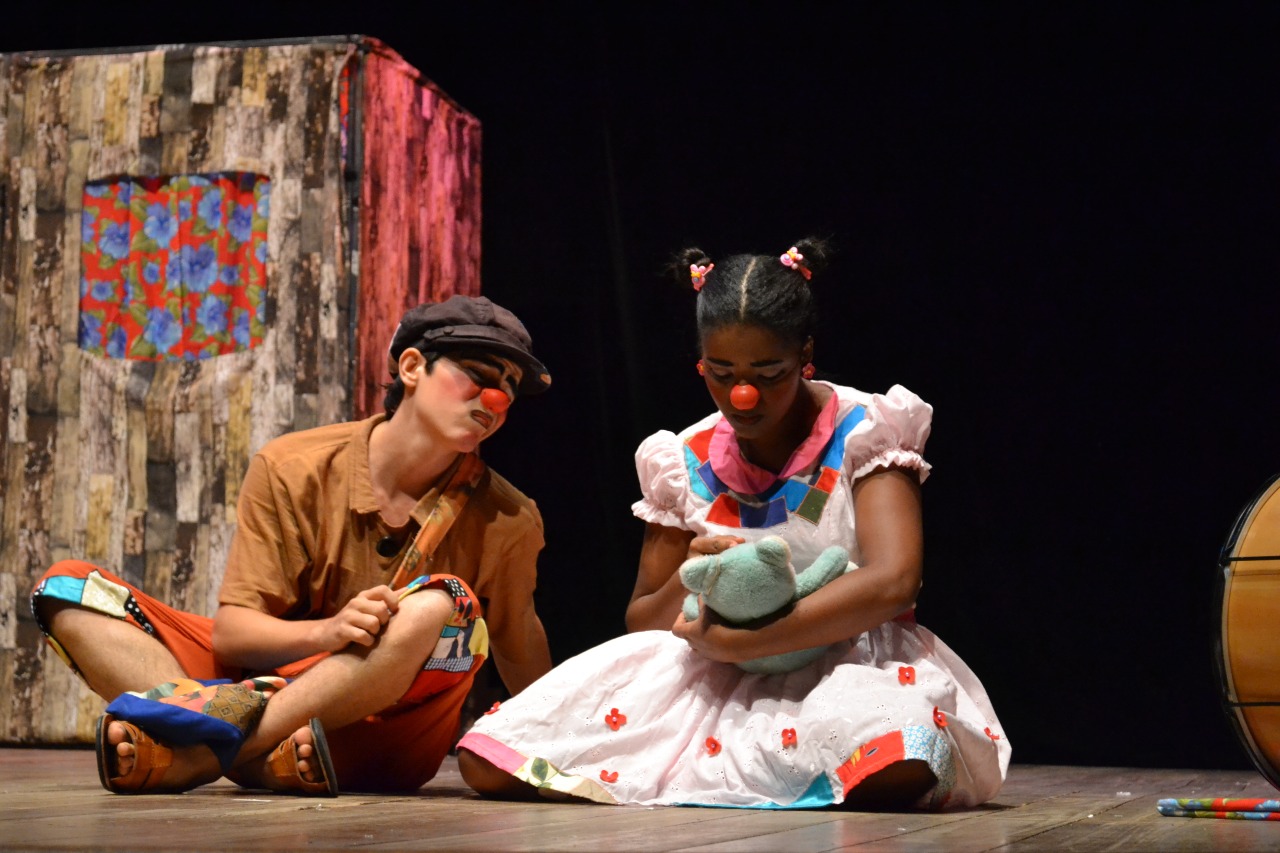 Teatro Dix-Huit Rosado recebe espetáculo infantil