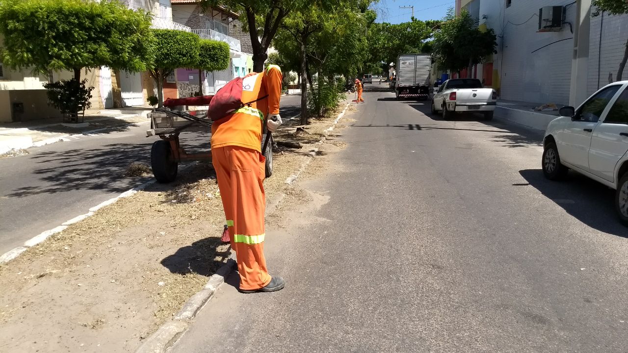 Prefeitura de Mossoró publica aditivo de contrato para limpeza urbana