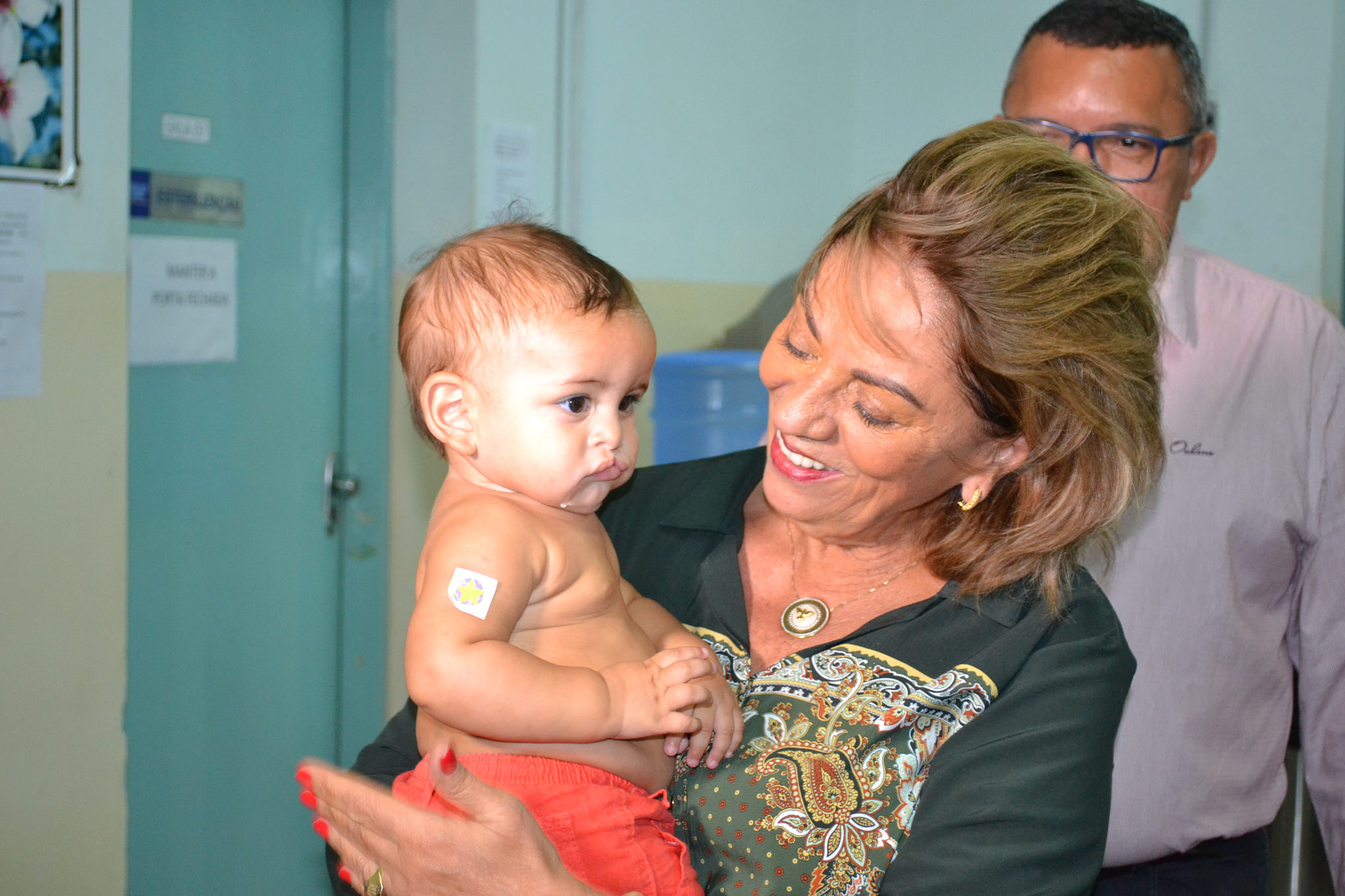 Prefeita Rosalba Ciarlini acompanha triagem de pacientes na Operação Sorriso