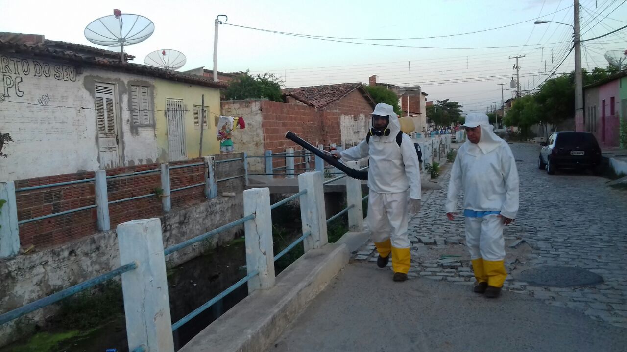 Secretaria de Saúde realiza ação de bloqueio contra o mosquito Aedes aegypti