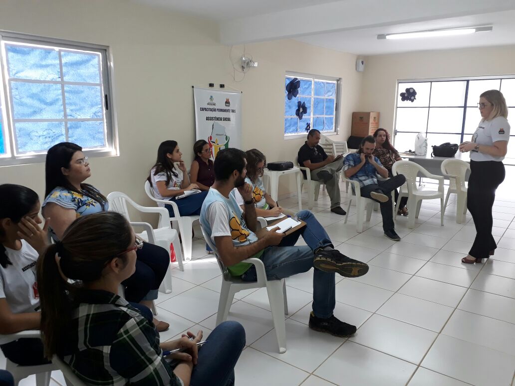 Creas e Plantão Social retomam trabalhos com moradores de rua