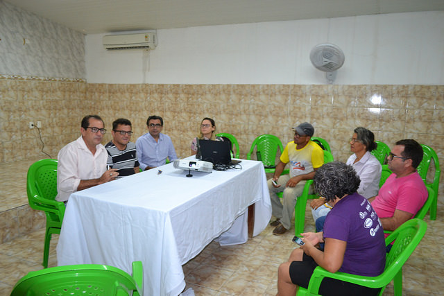 Escolas públicas municipais recebem cisternas de placa