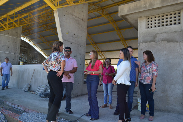 Quadra da Escola Municipal Paulo Cavalcante já está 80% concluída